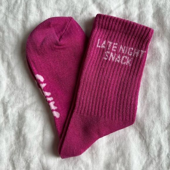 NEW Skims Sport Crew Sock Sz 6+ in Late Night Snack - Picture 10 of 10